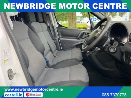 2017 Peugeot Partner PROFESSIONAL L1 BLUE H HDI 800 LX 3DR €7,450 thumbnail