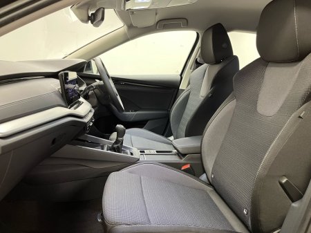 2025 Skoda Octavia Selection 2.0TDI 115BHP - Reversing Camera - Climate Control - Cruise Control - Apple CarPlay/Android Auto - Auto Lights/Wipers €32,950 thumbnail