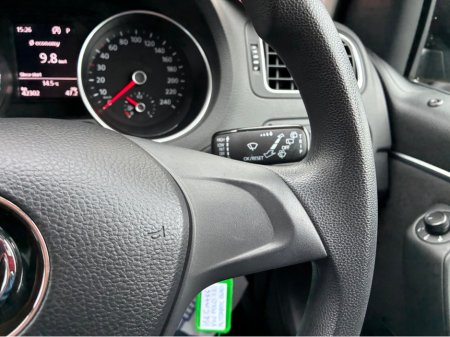 2016 Volkswagen Polo 1.2i TSI Petrol Automatic Comfortline €13,500 thumbnail