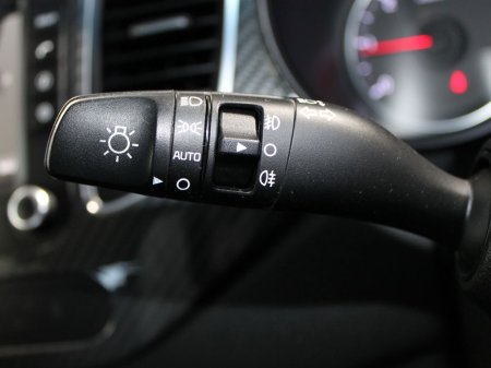 2017 Kia Carens 7 Seater EX 5DR €13,999 thumbnail