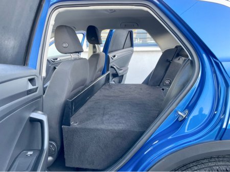 2021 Volkswagen T-Roc DESIGN 2.0 TDI 115BHP MANUAL 2 SEAT COMMERCIAL VAN €17,000 thumbnail