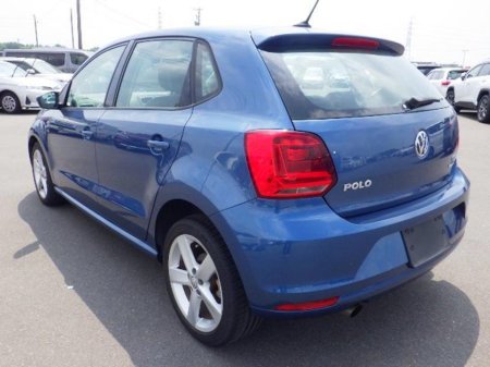 2017 Volkswagen Polo TSI HighLine Mystar €13,750