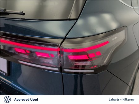 2025 Volkswagen Tiguan 3 ELEGANCE 1.5TSI 204HP DSG PHEV €54,950 thumbnail