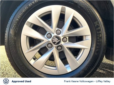 2025 Skoda Fabia SELECTION AUTO 1.0TSI 115HP *REAR VIEW CAMERA* *CARPLAY & ANDROID AUTO* *PCP FINANCE AVAILABLE* €27,995 thumbnail