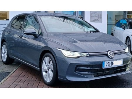 2025 Volkswagen Golf Edition 75 2.0TDI 116HP *PARK ASSIST, ANDROID AUTO/APPLE CARPLAY & MUCH MORE!* €35,995
