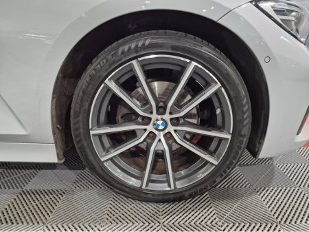 2019 BMW 3 Series 320D G20 SPORT AUTOMATIC **ORIGINAL IRISH CAR / LOW MILEAGE / 18" ALLOYS / APPLE CARPLAY / CRUISE CONTROL / FULL BLACK LEATHER / HEATED SEATS / SAT NAV / REVERSE CAMERA / FULL BMW SERVICE RECORD** €27,900 thumbnail