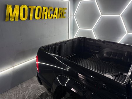 2017 Volkswagen Amarok  €20,950 thumbnail