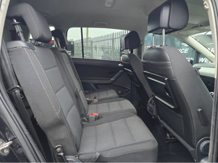 2016 Volkswagen Touran 1.6 TDI SE BLUEMOTION 110PS 5DR €11,950 thumbnail