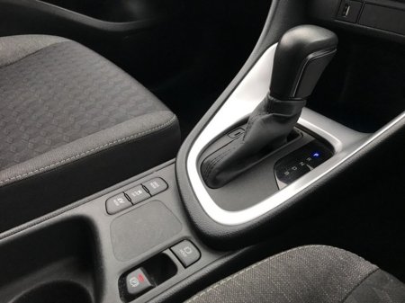 2023 Toyota Yaris 1.5 HYBRID L/SPORT - GRANDONS €23,995 thumbnail