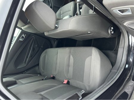 2016 Ford Fiesta MCA TITANIUM 1.25 60PS M5 5 5DR 4DR €10,995 thumbnail