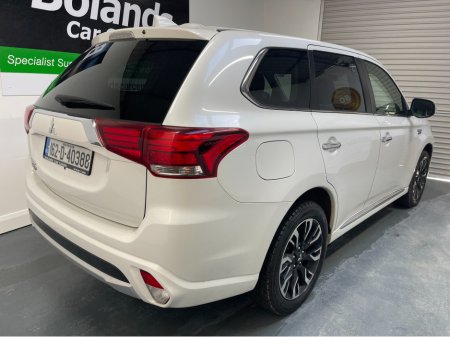 2016 Mitsubishi Outlander (Low Kms) HYBRID 2.0 PHEV AUTOMATIC 5DR MODEL  www.bolandscarcentre.ie €16,900 thumbnail