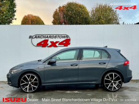 2022 Volkswagen Golf STYLE EXCLUSIVE NATO GREY AUTO DIESEL €27,900