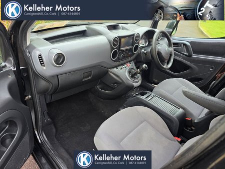 2012 Peugeot Partner  thumbnail