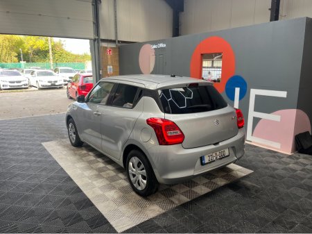 2022 Suzuki Swift €18950! 2022 SUZUKI SWIFT AUTOMATIC 1.2L PETROL / 6K KMS / ADAPTIVE CRUISE CONTROL, LANE ASSIST & MORE €18,950