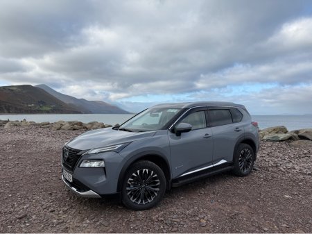 2025 Nissan X-Trail Leather Side Steps SVE Hybrid €51,995 thumbnail