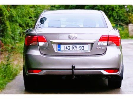 2014 Toyota Avensis 2.0 D-4D LUNA 4 4DR €9,950