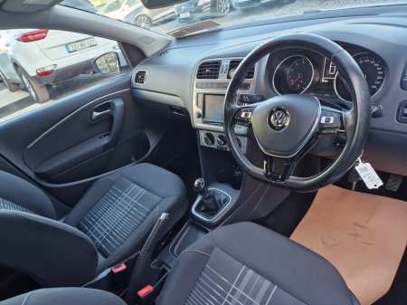 2016 Volkswagen Polo 1.0 5DR 75HP Lounge €10,950 thumbnail
