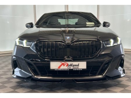 2025 BMW 5 Series M SPORT *PERFORMANCE STYLING* AUTO
