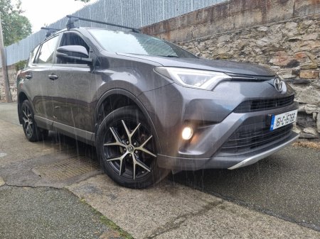 2016 Toyota Rav4 2.0 D-4D (143) 2WD LUNA SPORT €11,995