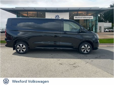 2026 Volkswagen Transporter TRENDLINE PLUS LWB 150HP MANUAL €37,770