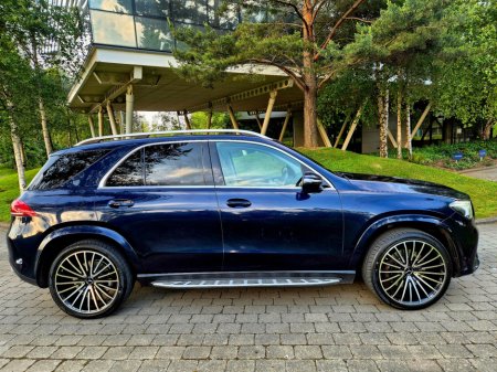 2020 Mercedes-Benz GLE Class 350 D V6 AMG 4MATIC 7-SEATS €56,950