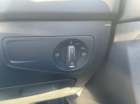 2024 Volkswagen Tiguan Allspace 2.0 TDI 150HP Life DSG €44,975 thumbnail