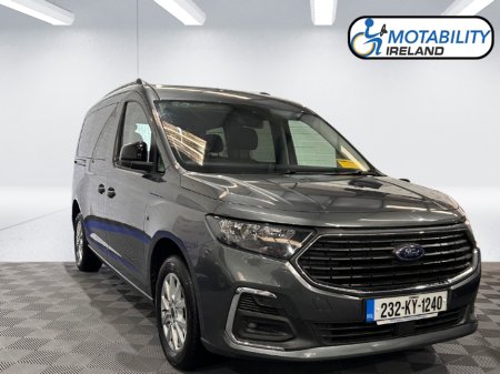 2023 Ford Grand Tourneo Connect Wheelchair Accessible