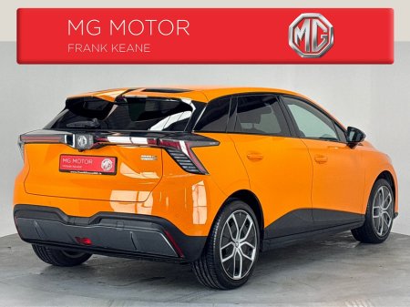2024 MG 4 EXCLUSIVE- 64KWH**HALF LEATHER INTERIOR**HEATED SEATS & INTERIOR**REVERSING CAMERA**TINTED WINDOWS**ADAPTIVE CRUSIE CONTROL**HISTORY CHECKED**FINANCE ARRANGED** €24,795