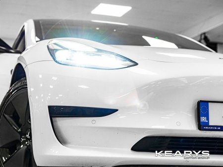 2021 Tesla Model 3 RWD €23,890 thumbnail