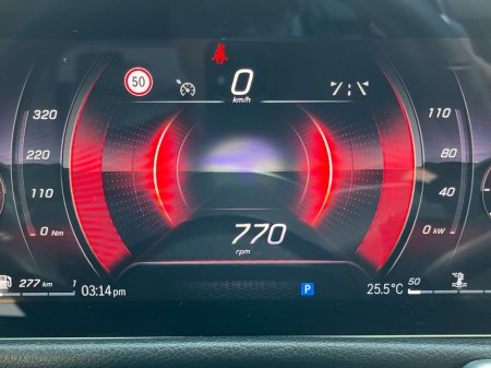 2025 Mercedes-Benz GLB 200d Progressive Line 7 Seater SUV *Saving €11,794 from New* €59,950 thumbnail