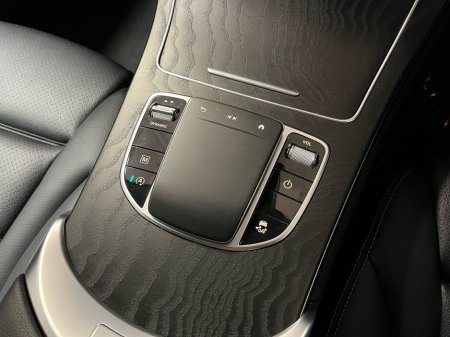2022 Mercedes-Benz GLC Class 220d 4Matic - Reversing Camera - Climate Control - Heated Seats - Auto Lights/Wipers - €55,950 or €56,900 with Supagard Vehicle Protection & GAP Insurance €53,950 thumbnail