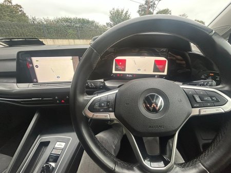 2020 Volkswagen Golf  €22,850 thumbnail