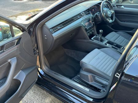 2017 Volkswagen Passat R-LINE TOP SPEC NCT 05/27 €14,499 thumbnail