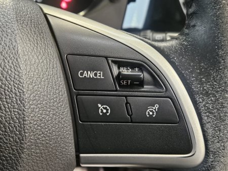 2016 Mitsubishi Outlander 2.2 DI-D 150PS 6MT 4WD 7-Seater Intense thumbnail