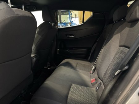 2024 Toyota C-HR HYBRID SPORT 4DR AUTO €33,950 thumbnail