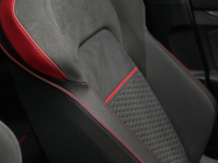 2022 Volkswagen Golf GTI CLUBSPORT 2.0 TSI 300HP *PAN ROOF* €49,990 thumbnail