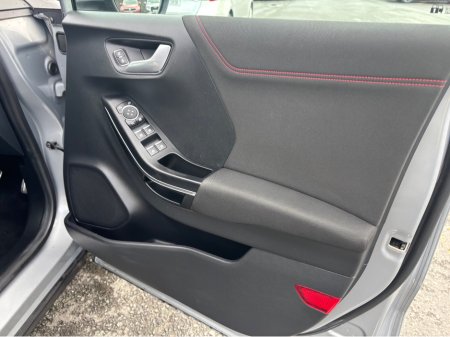 2021 Ford Puma ST-LINE 1.0T 125 S6.2 DC7 4DR €18,499 thumbnail