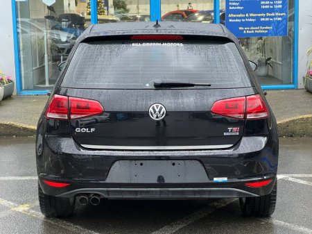 2014 Volkswagen Golf HIGHLINE 1.4 TSI AUTO // FULL SERVICE HISTORY // REVERSE CAMERA // LANE ASSIST €13,900 thumbnail