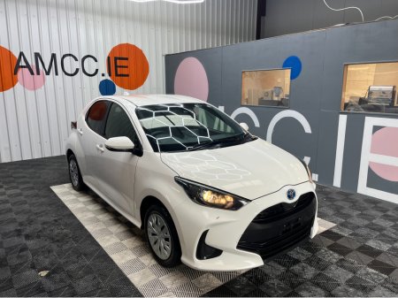 2021 Toyota Yaris €15950 2021 TOYOTA YARIS 1.5L HYBRID / 89K KMS / ADAPTIVE CRUISE CONTROL, REVERSE CAMERA & MORE €15,950