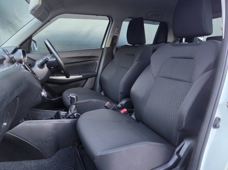 2023 Suzuki Swift  €17,950 thumbnail