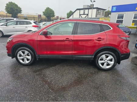 2019 Nissan Qashqai 1.5 ** PAORAMIC GLASS ROOF ** REVERSE CAMERA ** SAT NAV ** HIGH SPEC  ** STUNNING EXAMPLE ** €14,995