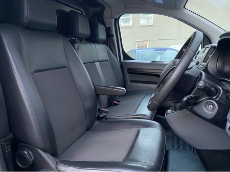 2020 Opel Vivaro 2700 Edition  L1H1 120 €11,495 thumbnail