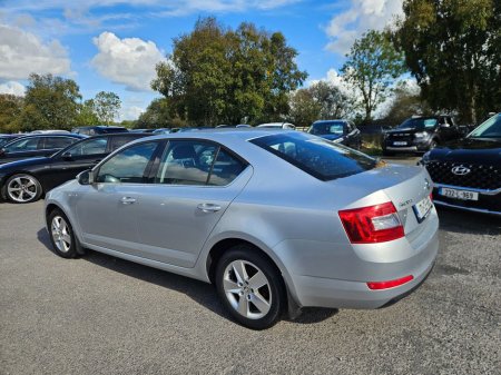 2017 Skoda Octavia Ambition 1.0tsi 115HP 4DR €13,990