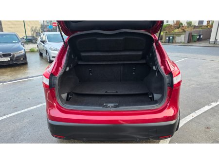 2014 Nissan Qashqai 2014 N-Tec AA Approved 1.2 Petrol €9,450 thumbnail