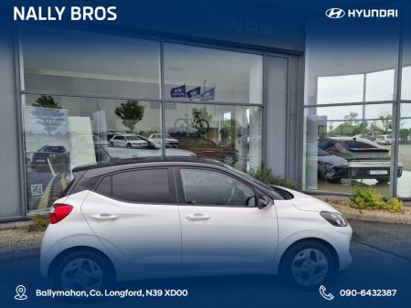 2021 Hyundai i10 DELUXE PLUS 2 TONE ROOF 5DR €15,750