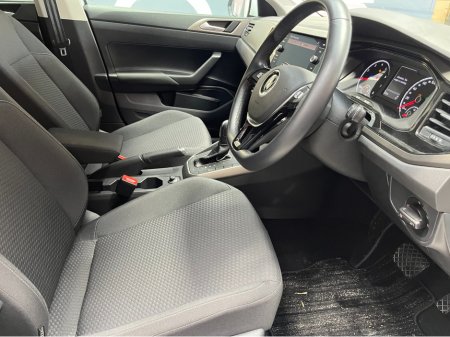 2022 Volkswagen Polo POLO AUTOMATIC 1.0 TSI COMFORT LINE / 21k KMs / REVERSE CAMERA , ADAPTIVE CRUISE & MORE €23,950 thumbnail