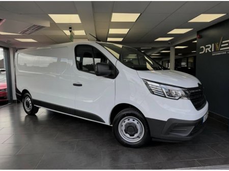 2024 Renault Trafic LWB 2.0 €26,900