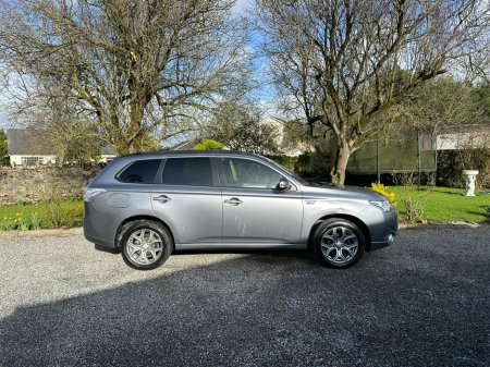 2015 Mitsubishi Outlander  €7,995