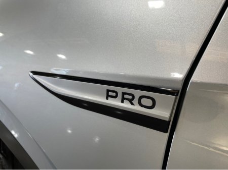 2022 Volkswagen ID.4 LIFE 77KWH 174BHP BATTHERY HEALTH 94% €22,950 thumbnail