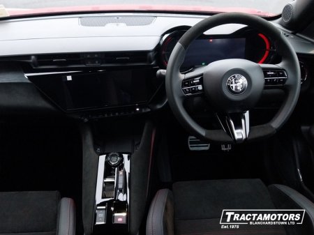 2026 Alfa Romeo Junior PRICE FROM 36499 IBRIDA €36,499